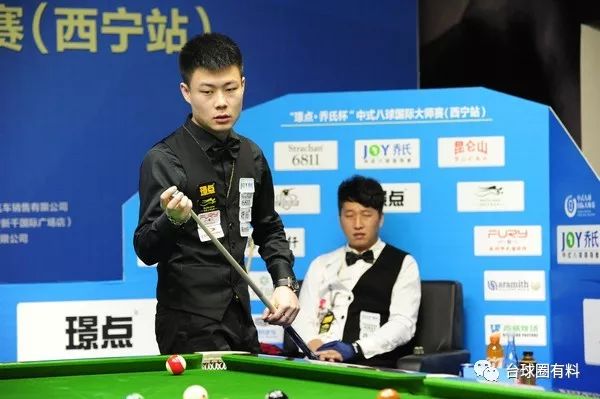 湖滨学校的 湖滨学校的