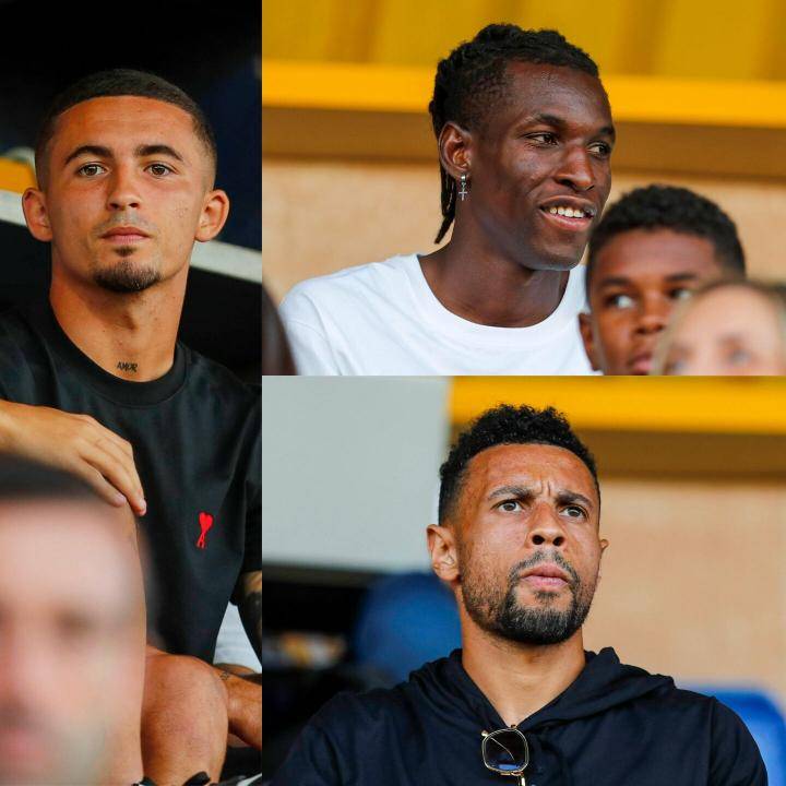 晒年货了！艺术照 按摩仪 智能手表……过年你给长辈送点啥？.