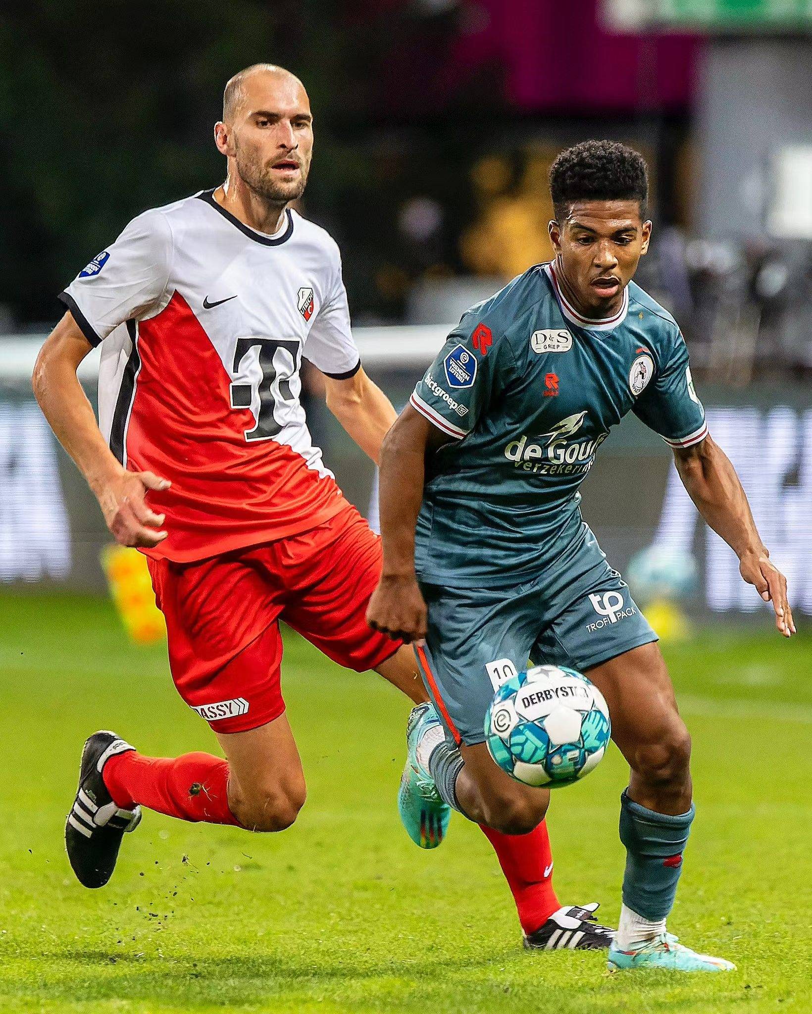 他要求哈登 他要求哈登